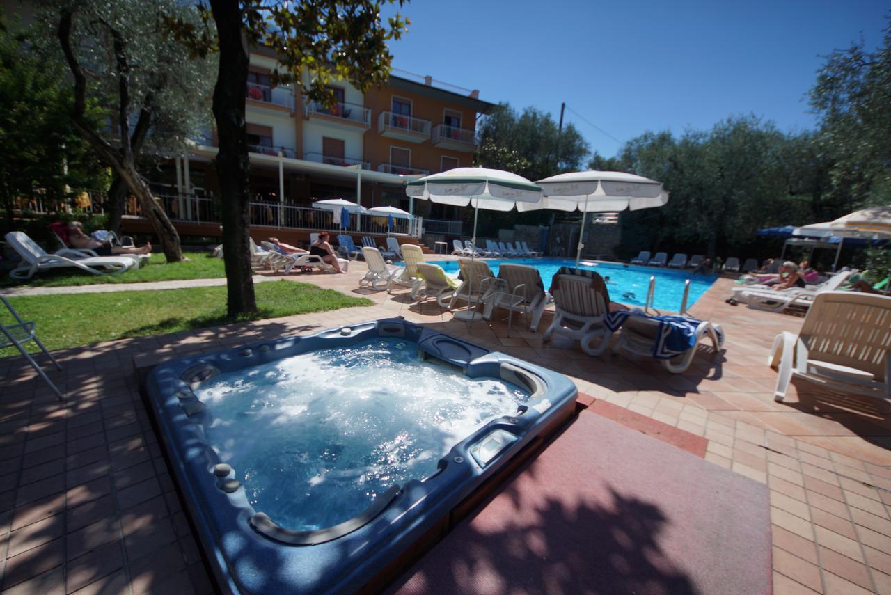 Hotel Alpi 3*
