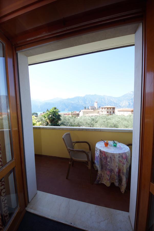 Alpi Hotel